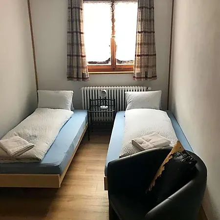 Ξενοδοχείο με διαμερίσματα Chasa Valaer Scuol