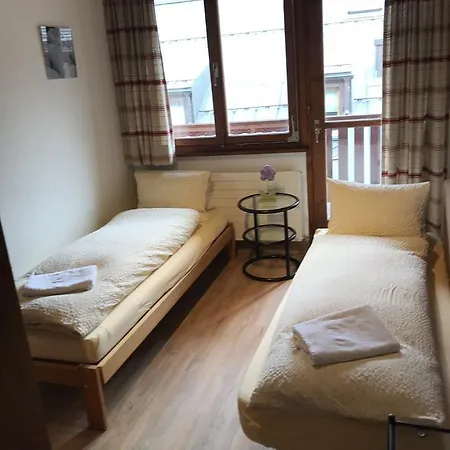 & Chasa Valaer Hotel apartamentowy 3*