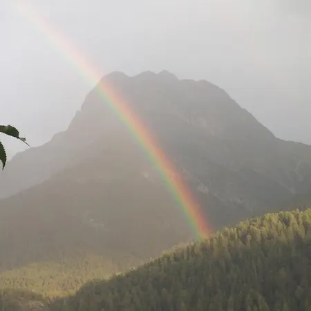 شقة فندقية & Chasa Valaer 3*