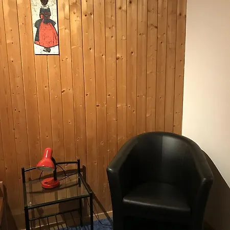 & Chasa Valaer سكول