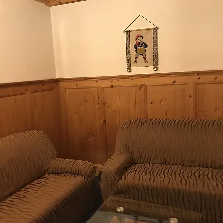 & Chasa Valaer Hotel apartamentowy