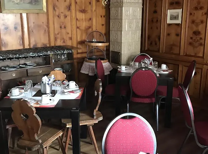 B ＆ B ＆ チャザー ヴァリア アパートホテル