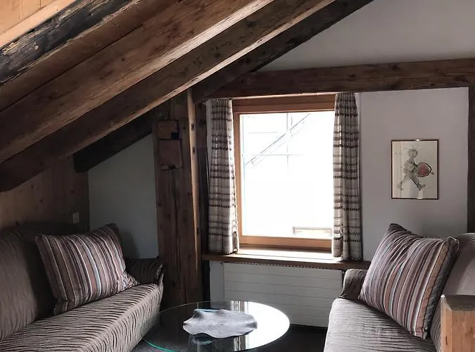 B ＆ B ＆ チャザー ヴァリア