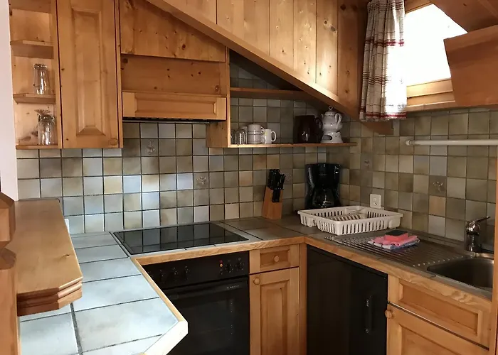 & Chasa Valaer 3* Scuol