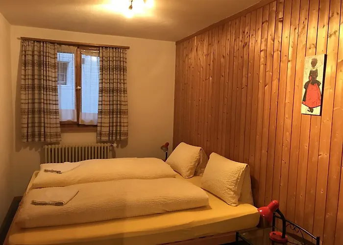 & Chasa Valaer Aparthotel 3*