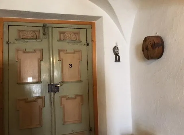 B ＆ B ＆ チャザー ヴァリア