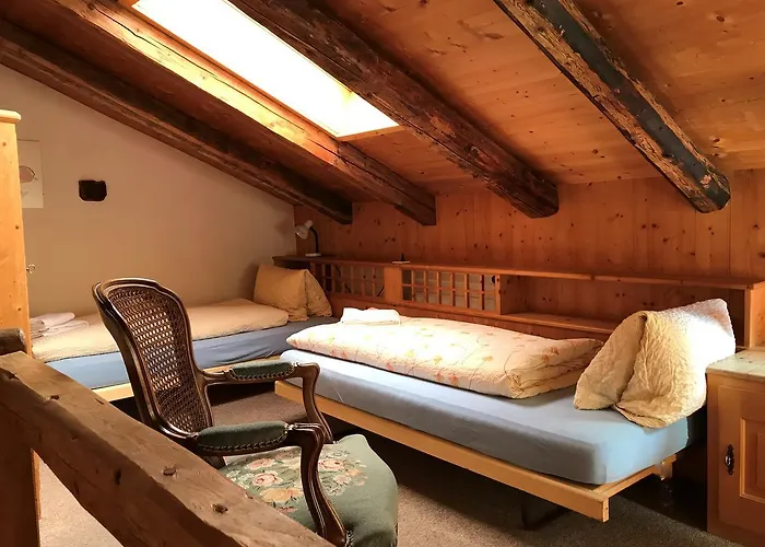 & Chasa Valaer 3* Scuol