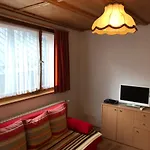 Lejlighedshotel & Chasa Valaer 3*
