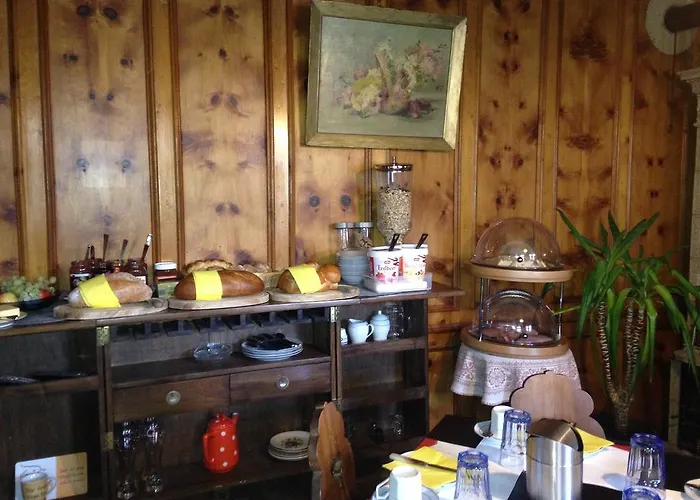 & Chasa Valaer Apart-hotel