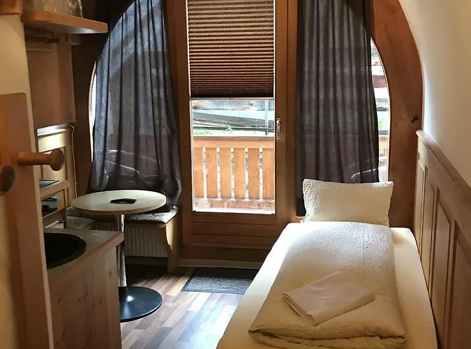 & Chasa Valaer 3* Scuol