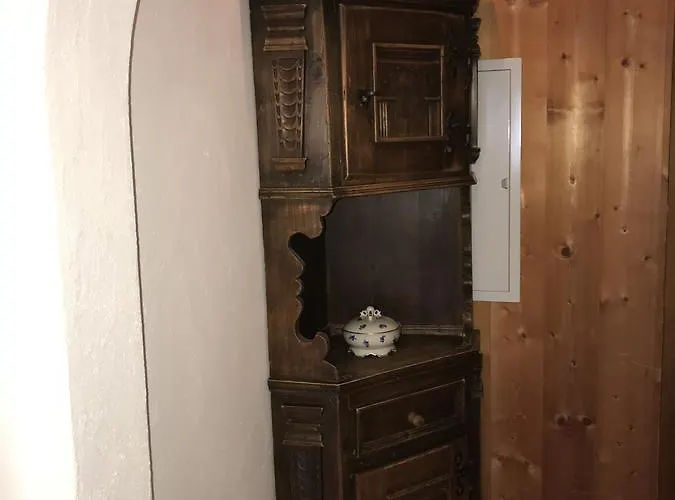 & Chasa Valaer Apart-hotel