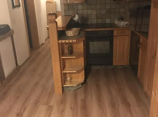 Apart-hotel & Chasa Valaer